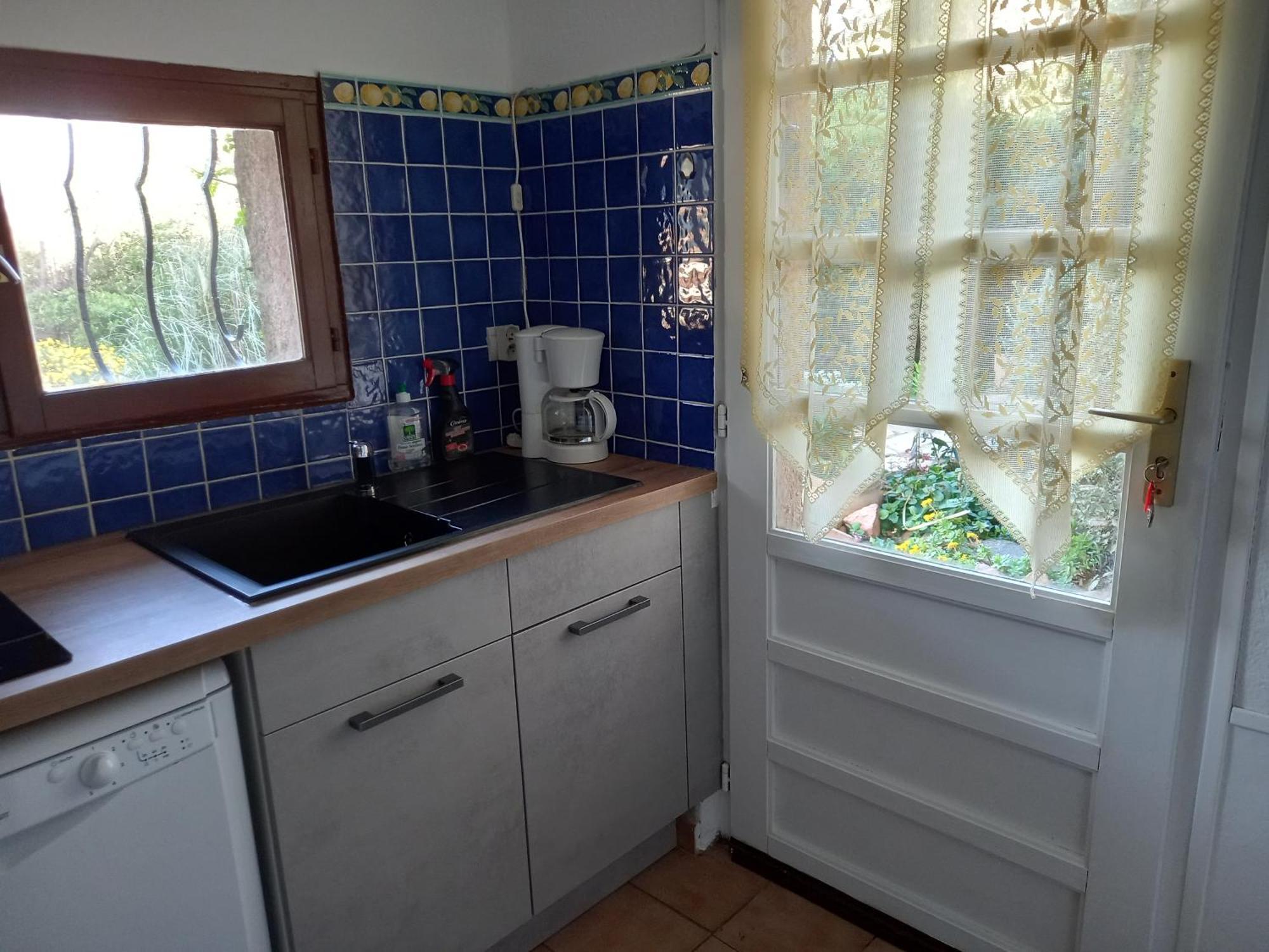 Appartement Climatise 35 M2 Pour 1 Couple - Piscine Partagee - Porto-Vecchio  Bagian luar foto